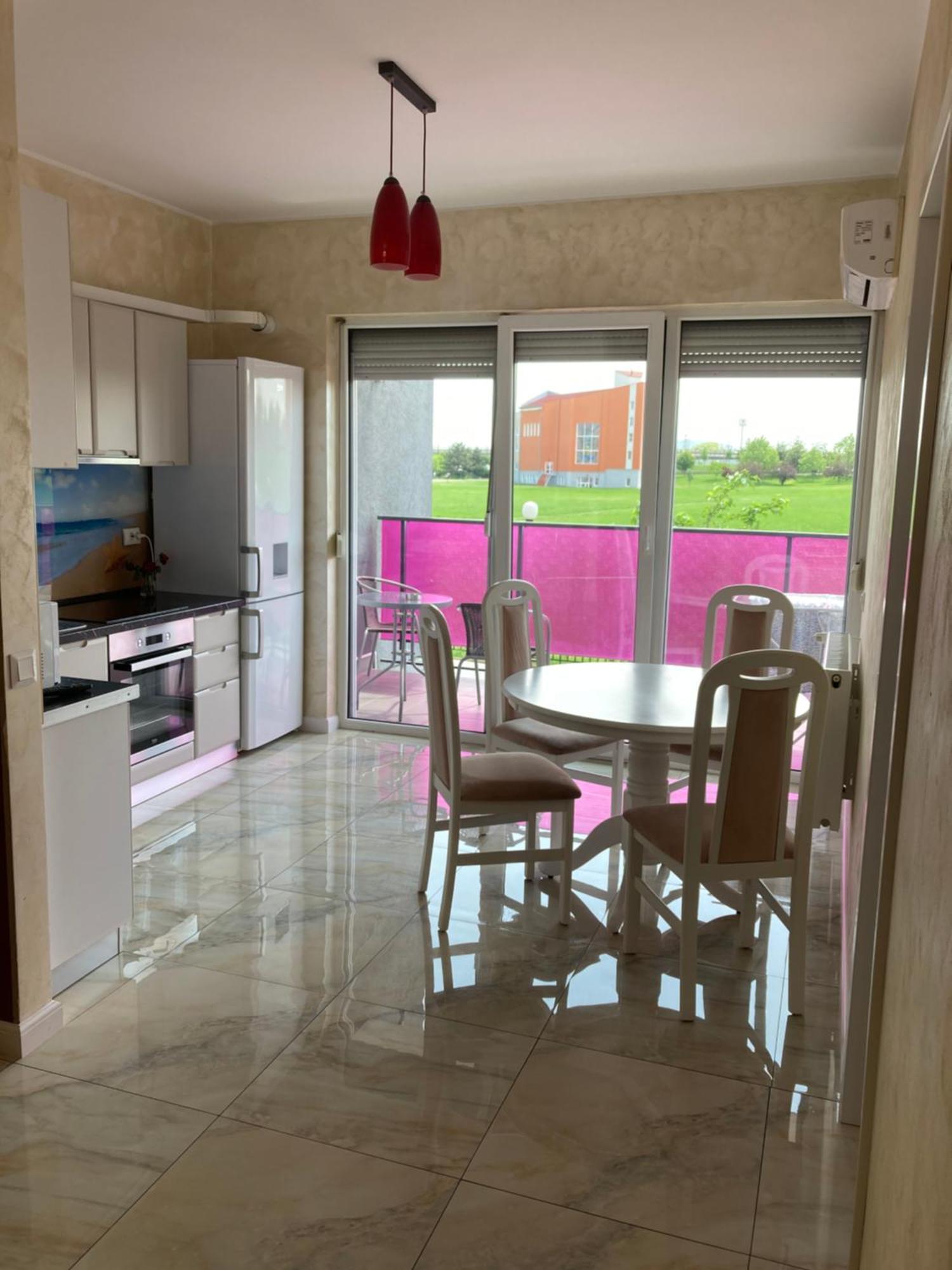 Bhoeme Apartament Nagyvárad Kültér fotó